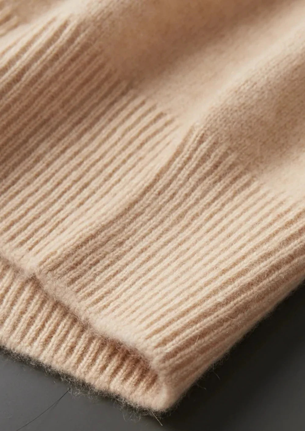 PURE EXTRA-FINE MERINO WOOL CLASSIC CREWNEC