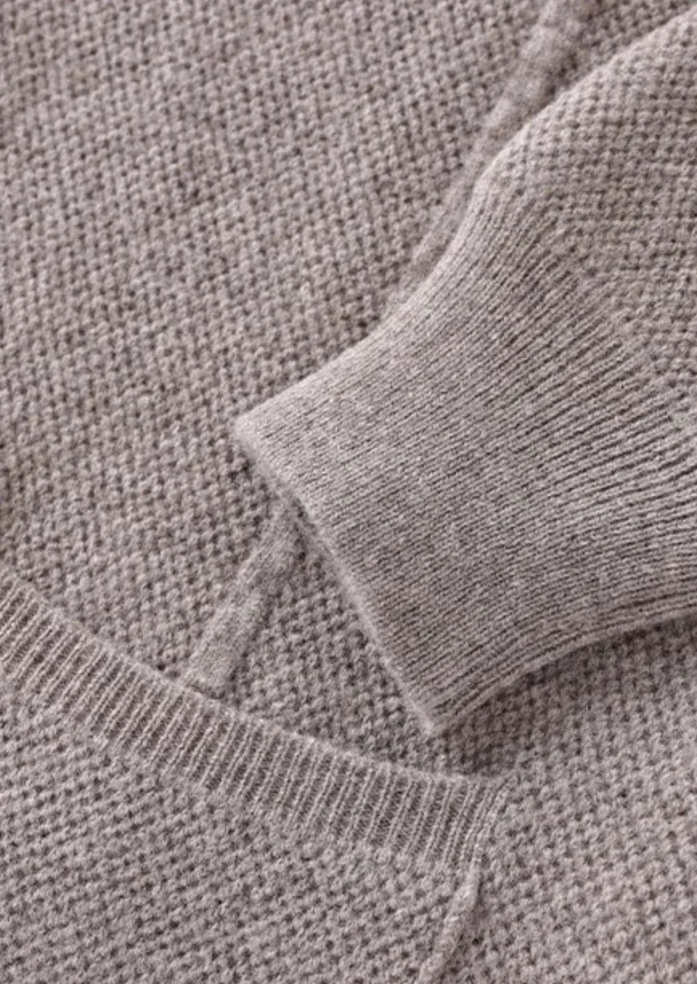 OVERSHIRT VAN ZUIVERE EXTRA FIJNE MERINOWOL MET KNOPEN