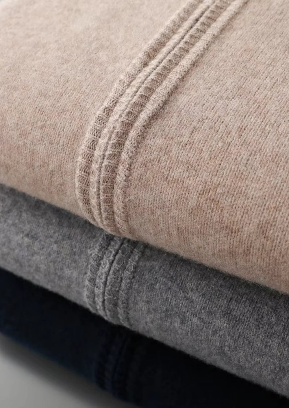 PURE EXTRA-FINE MERINO WOOL TIVRO SET