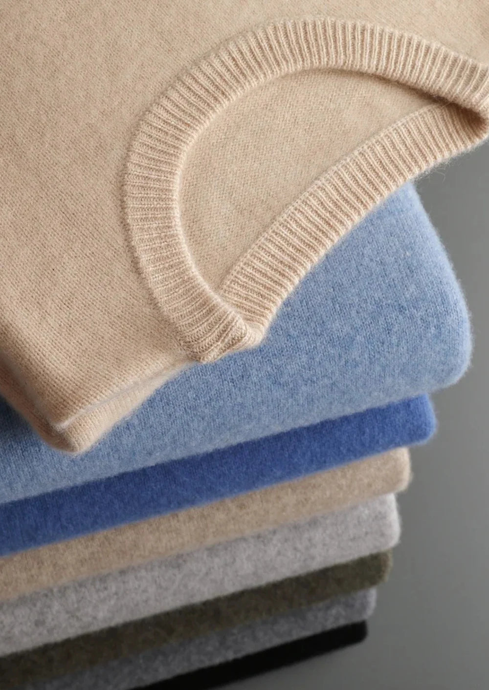 PURE EXTRA-FINE MERINO WOOL CLASSIC CREWNEC