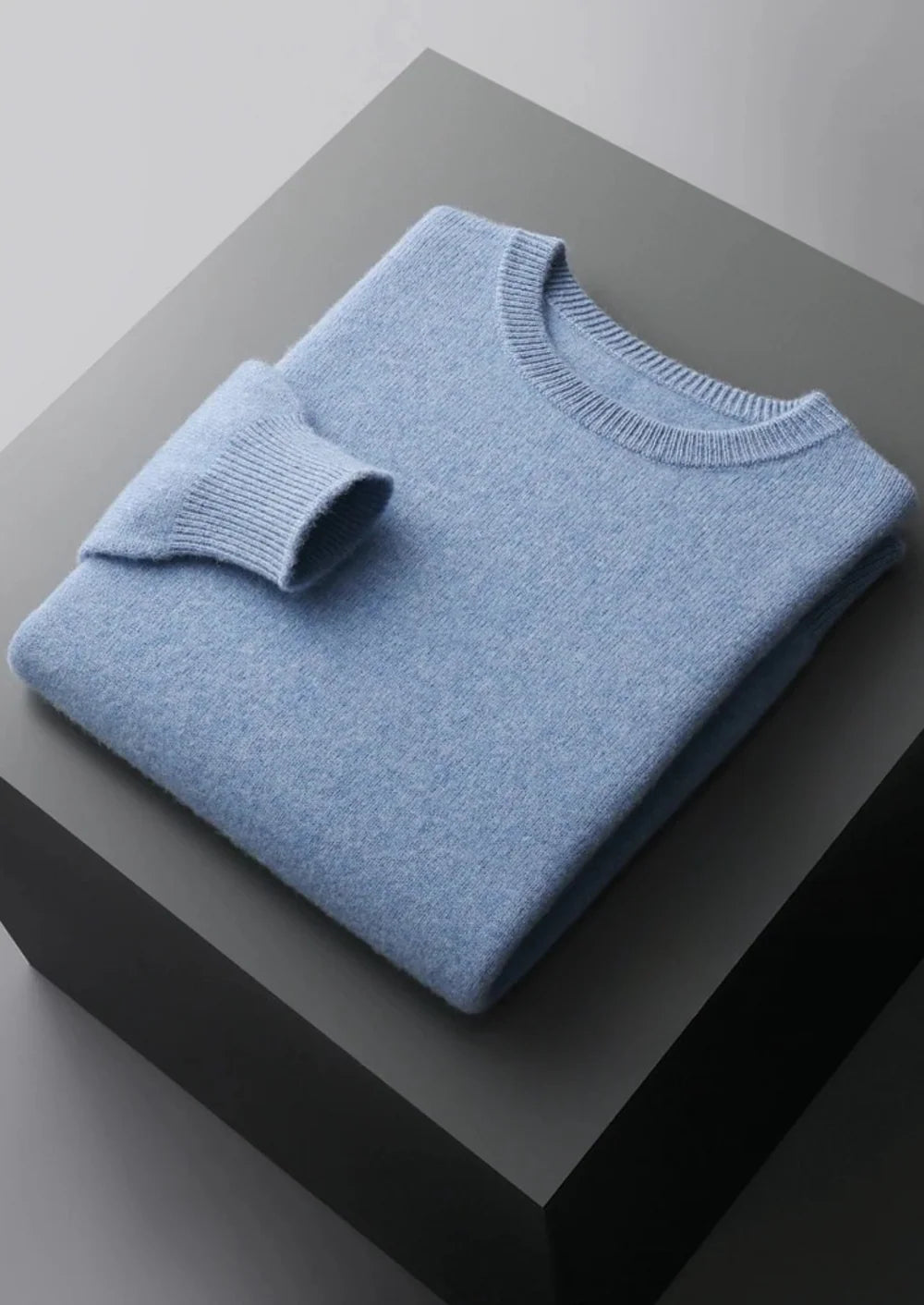 PURE EXTRA-FINE MERINO WOOL CLASSIC CREWNEC