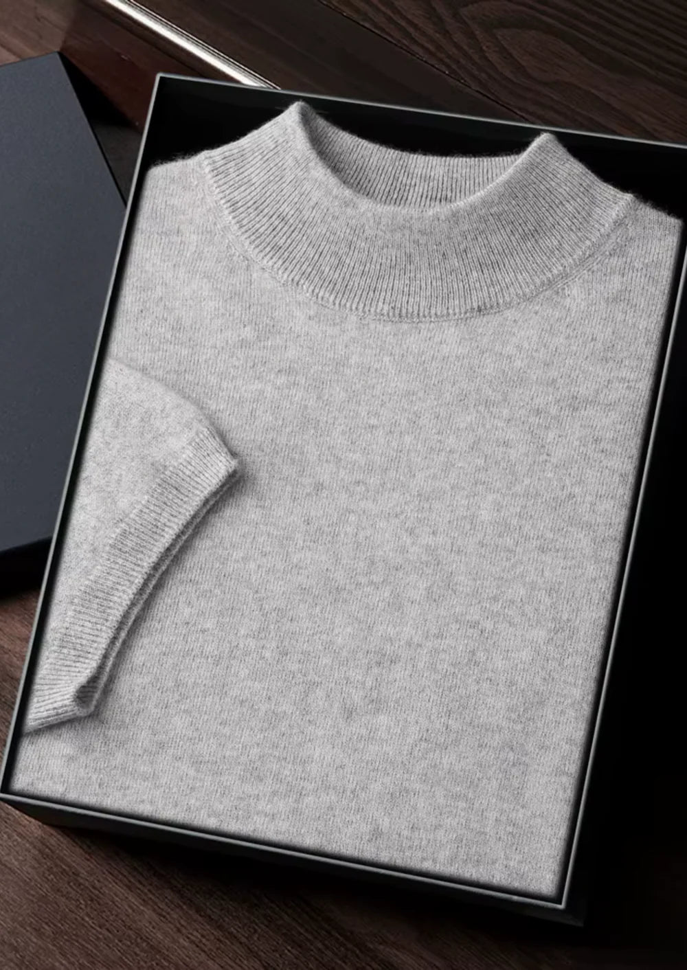 MIUM CASHMERE MOCK NECK T-SHIRT