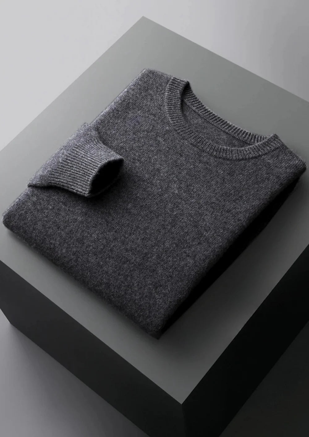 PURE EXTRA-FINE MERINO WOOL CLASSIC CREWNEC