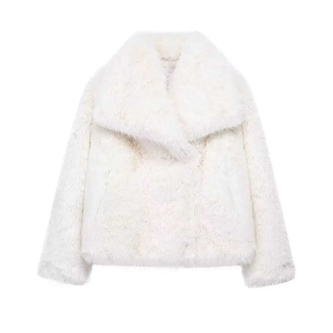 Modaura | Cropped Faux Fur Jacket